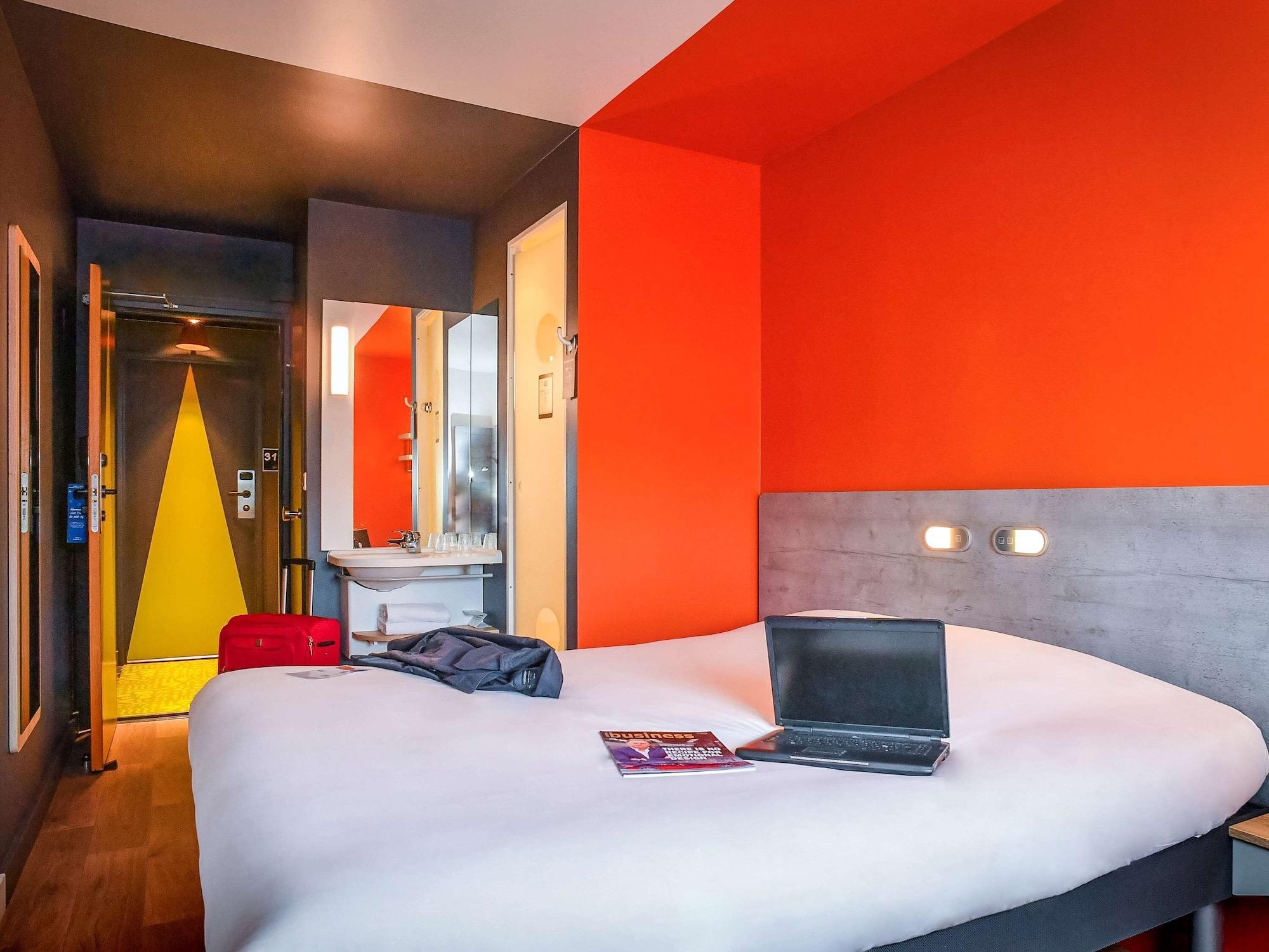 Ibis Budget Coutances Eksteriør billede