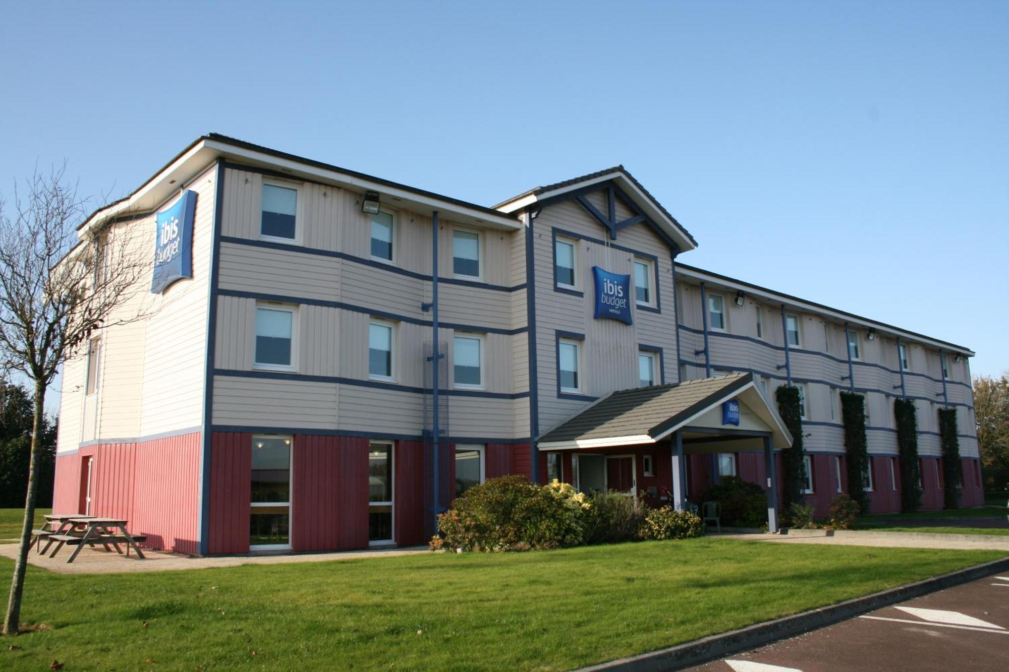 Ibis Budget Coutances Eksteriør billede